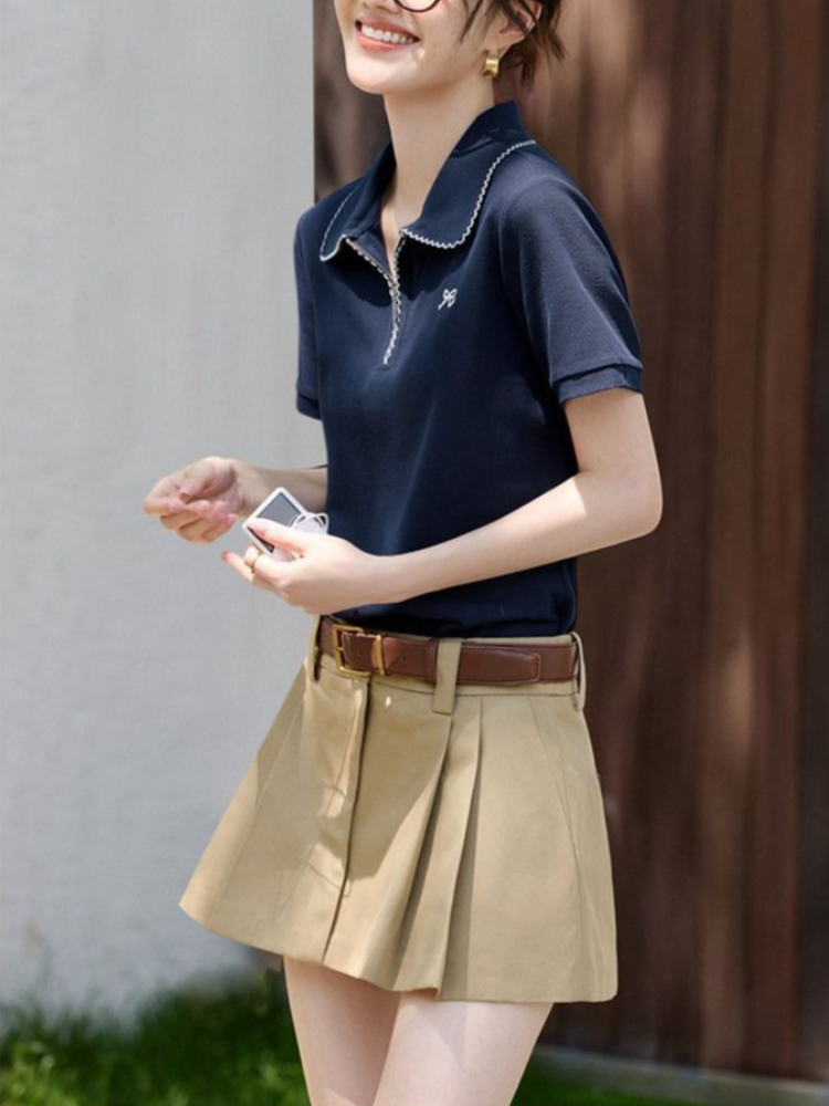 Polo Shirt Pique - Kaos Polo Wanita Slim Fit, Menampilkan