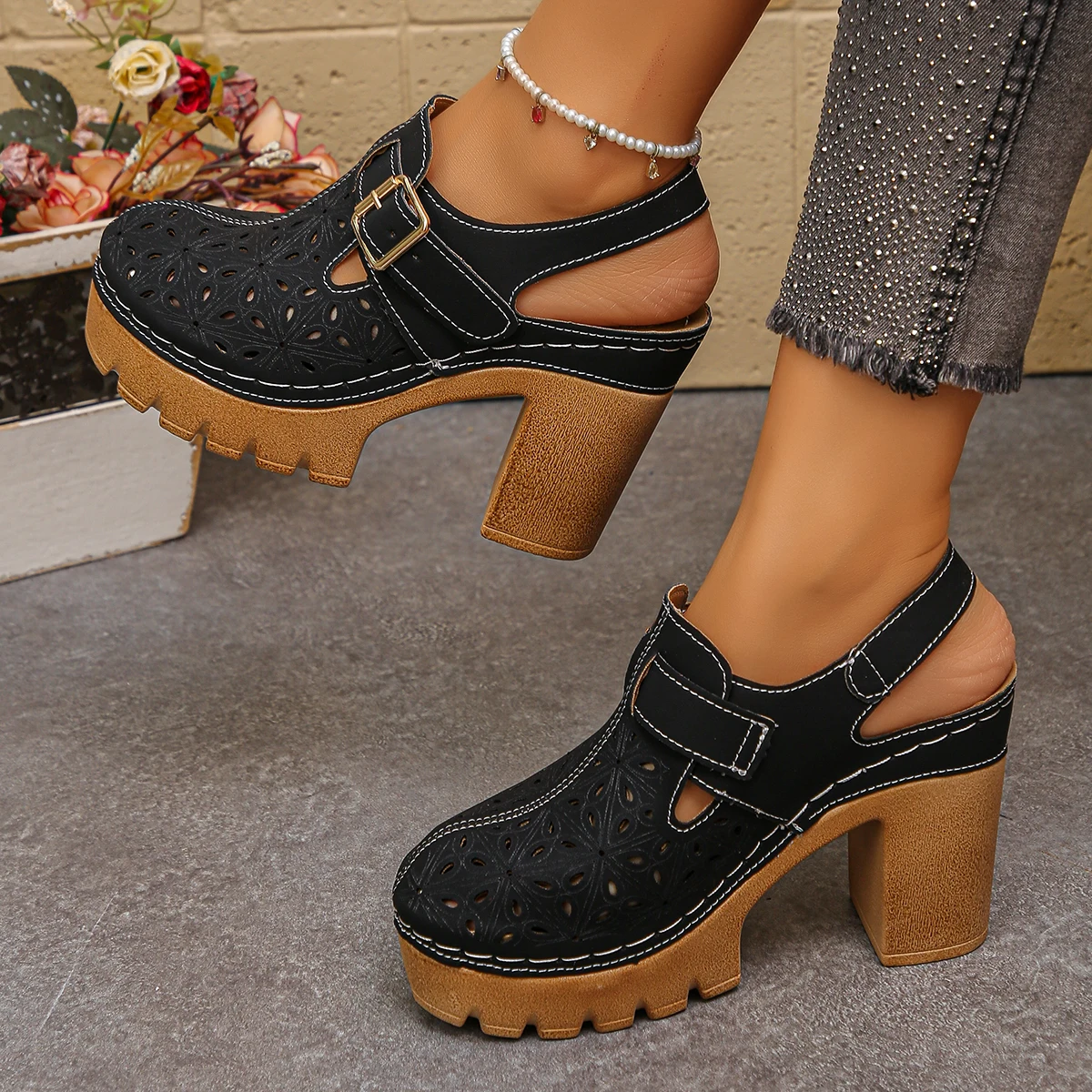 Casual Sandal Leather - Sandal Wanita Ukuran Besar Hak Tebal